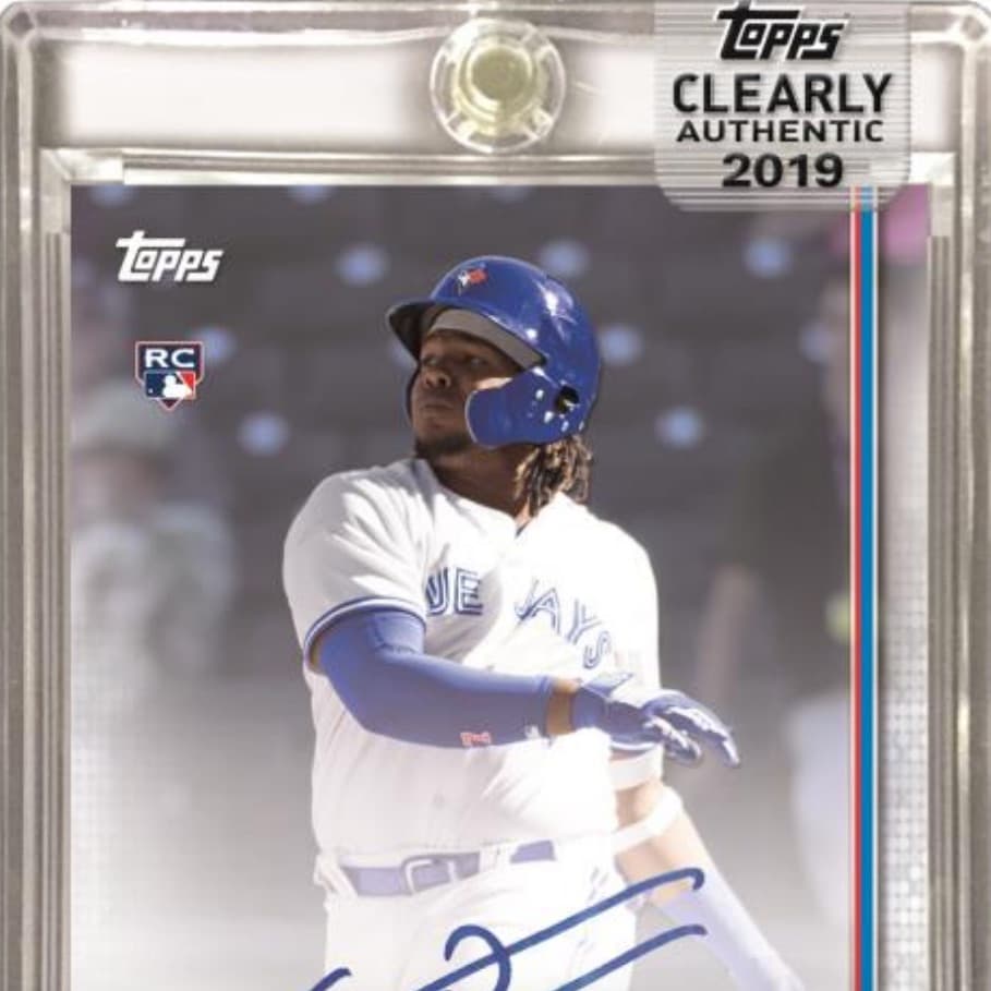2019 Topps Clearly Authentic Baseball cover